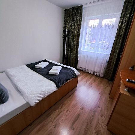 Aviliz Apartament Buşteni Eksteriør bilde