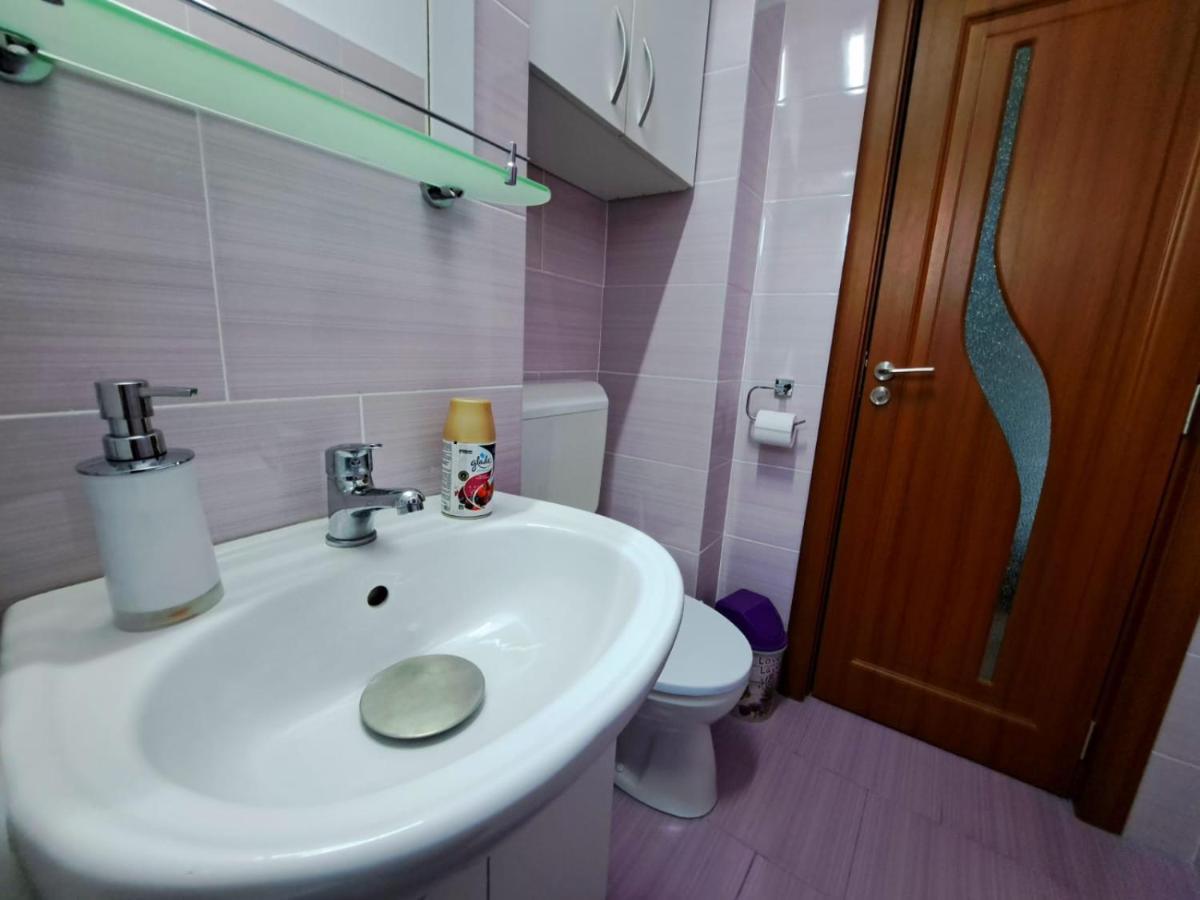 Aviliz Apartament Buşteni Eksteriør bilde